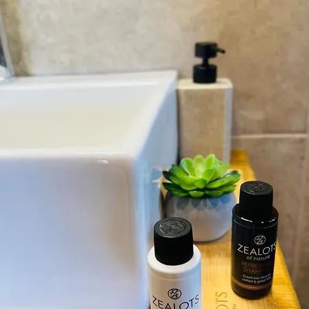 Athilia Apart-hotel Nikiana