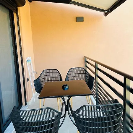 Apart-hotel Athilia Nikiana