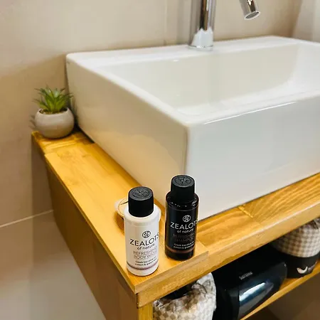 Apart-hotel Athilia 4*