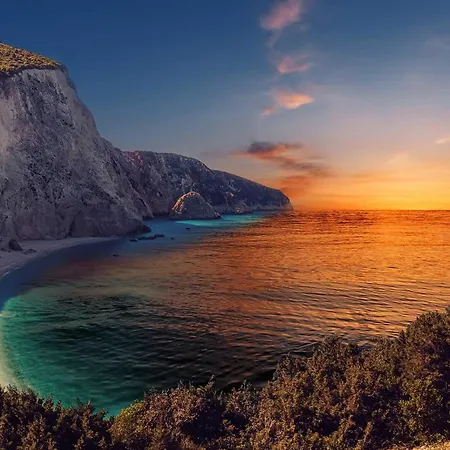 Athilia Apart-hotel Nikiana