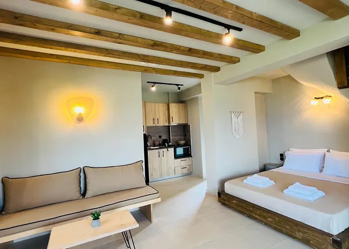 Athilia Aparthotel 4*