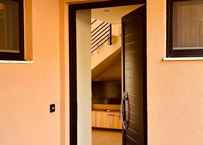 Athilia Aparthotel 4*